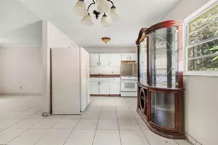 3805 S Tampa Ave, Orlando, FL 32839 - Photo 12