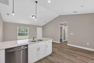 22732 SW Marine Blvd, Dunnellon, FL 34431 - Photo 6