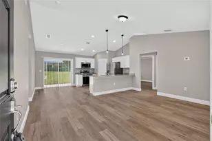 22732 SW Marine Blvd, Dunnellon, FL 34431 - Photo 4