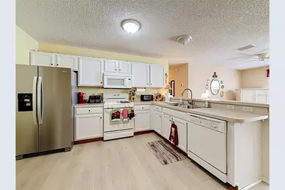 3598 Cambria Circle, The Villages, FL 32162 - Photo 14