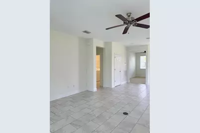 5057 NW 35th Place, Ocala, FL 34482 - Photo 4