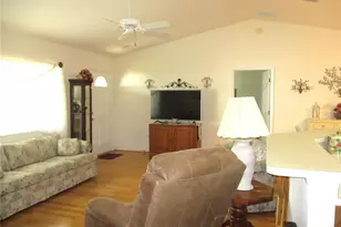 11588 SW 139th Pl, Dunnellon, FL 34432 - Photo 12