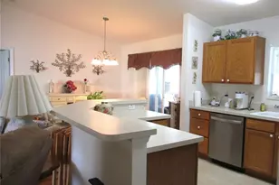 11588 SW 139th Pl, Dunnellon, FL 34432 - Photo 6