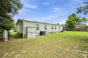 6720 NE 1st Pl, Ocala, FL 34470 - Photo 22