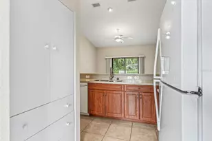 1701 SE 24th Rd, Ocala, FL 34471 - Photo 10