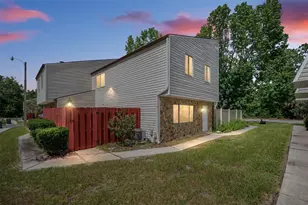 2213 NE 45th Ave, Ocala, FL 34470 - Photo 4