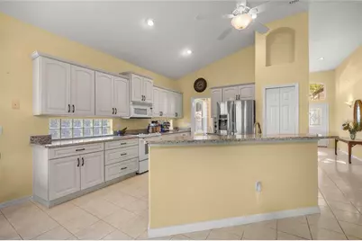 389 W Doerr Path, Hernando, FL 34442 - Photo 14