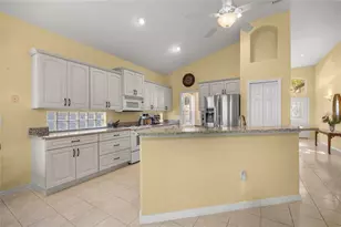 389 W Doerr Path, Hernando, FL 34442 - Photo 14