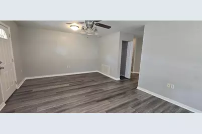 2605 NE 22nd Avenue, Ocala, FL 34470 - Photo 2