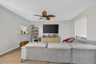 2701 NE 10th St, Ocala, FL 34470 - Photo 4