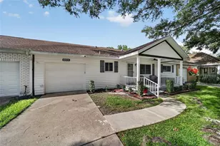 8891 SW 96th Ln, Ocala, FL 34481 - Photo 2