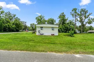 5383 Orange St, Hampton, FL 32044 - Photo 4
