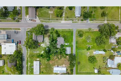 5698 Navarre Avenue, Hampton, FL 32044 - Photo 10