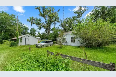 5698 Navarre Avenue, Hampton, FL 32044 - Photo 4