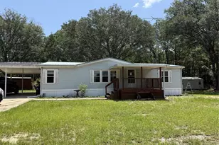 726 Guy Ave, Interlachen, FL 32148 - Photo 1