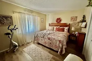 3205 Harrow Rd, Spring Hill, FL 34606 - Photo 4