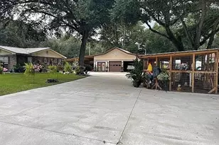 9068 131st Loop, Live Oak, FL 32060 - Photo 2