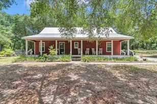 23608 NE 124th Place Rd, Fort Mc Coy, FL 32134 - Photo 1