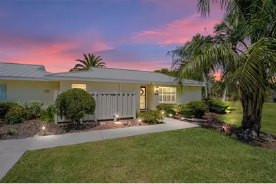 11364 W Bayshore Drive, Crystal River, FL 34429 - Photo 1