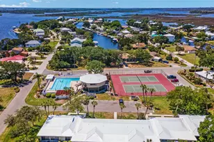 11364 W Bayshore Dr, Crystal River, FL 34429 - Photo 28