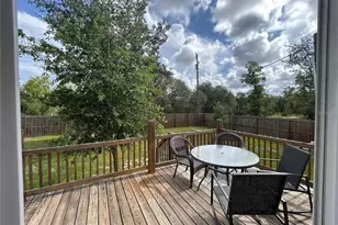 11231 NE 60th St, Bronson, FL 32621 - Photo 4