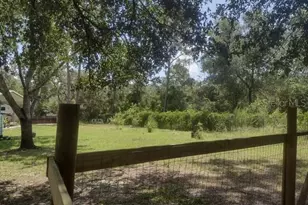 9070 SE 196th Terrace, Ocklawaha, FL 32179 - Photo 32