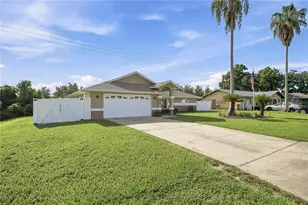 2891 SW 140th Loop, Ocala, FL 34473 - Photo 2