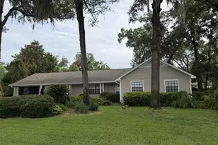 3925 SE 17th St, Ocala, FL 34471 - Photo 1