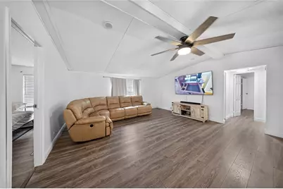21720 NW 8th Court, Pembroke Pines, FL 33029 - Photo 18