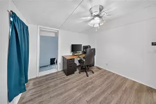 21720 NW 8th Ct, Pembroke Pines, FL 33029 - Photo 22