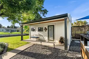 1604 Orange Ave, Tavares, FL 32778 - Photo 30