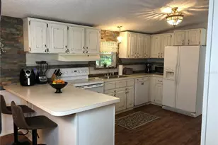 265 W McClendon St, Lady Lake, FL 32159 - Photo 8