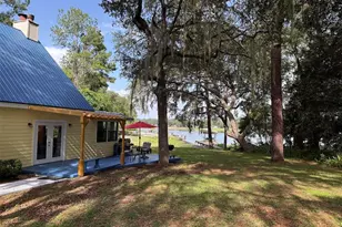 16397 SE 5th St, Silver Springs, FL 34488 - Photo 8