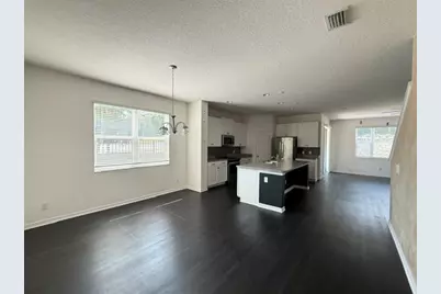 9704 Early Loop, Groveland, FL 34736 - Photo 2