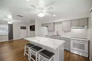 5207 SE 107th Pl, Belleview, FL 34420 - Photo 8