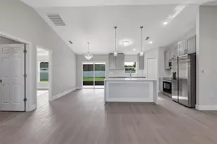 10463 SW 140th Ave, Dunnellon, FL 34432 - Photo 14