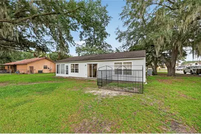 303 Oak Track Pass, Ocala, FL 34472 - Photo 32