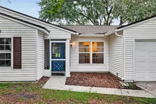 303 Oak Track Pass, Ocala, FL 34472 - Photo 6