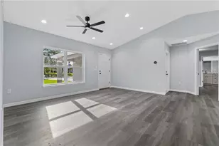 13668 SW 112th St, Dunnellon, FL 34432 - Photo 10