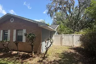 4025 SE 17th St, Ocala, FL 34471 - Photo 2