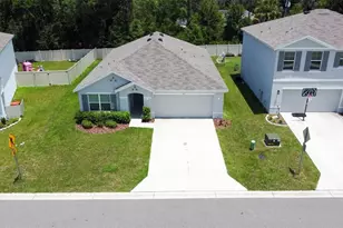 6747 SE 3rd Loop, Ocala, FL 34472 - Photo 2