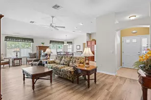1134 Southern Sun Dr, The Villages, FL 32162 - Photo 4