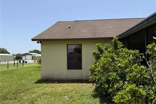 8451 SW 14th Ln, Okeechobee, FL 34974 - Photo 6
