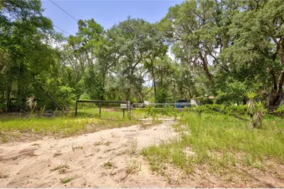 9955 SE 160th Avenue, Ocklawaha, FL 32179 - Photo 2