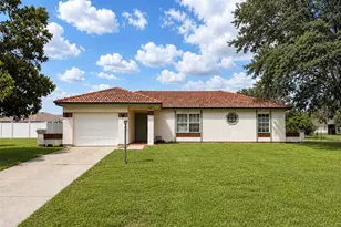 5 Hickory Loop Pass, Ocala, FL 34472 - Photo 1