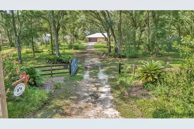 17690 SE 66 Place, Morriston, FL 32668 - Photo 4