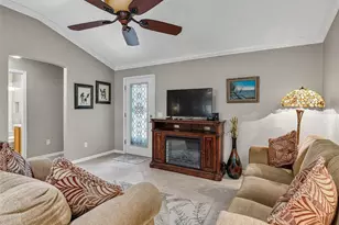 17770 SE 85th Ellerbe Ave, The Villages, FL 32162 - Photo 6