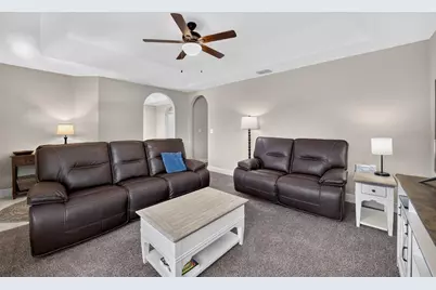 22081 SW Pine Bluffs Road, Dunnellon, FL 34431 - Photo 4
