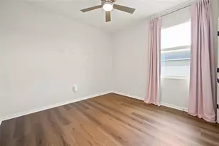 1581 NE 50th Ter, Ocala, FL 34470 - Photo 10
