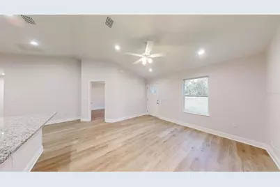 24304 NW Tamarind Lane, Dunnellon, FL 34431 - Photo 10